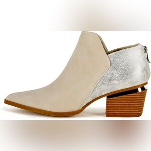 Women's Ankle Boots Pointed Toe Stacked Chunky Back ZipWestern Heel Booties NWT